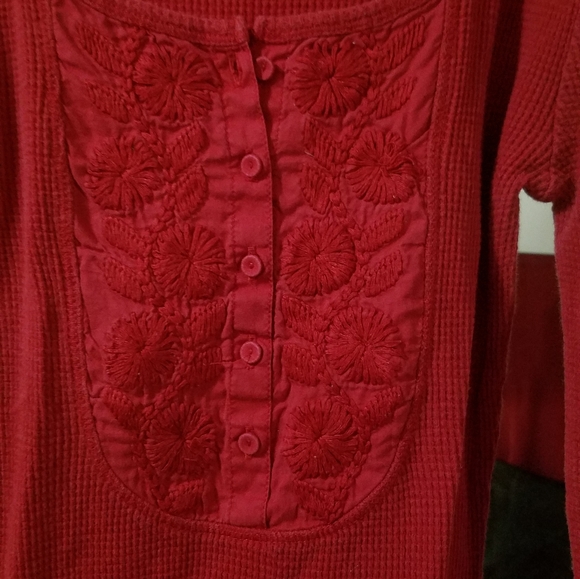 Lucky Brand Partial Button down Red Waffle Top - Picture 2 of 7